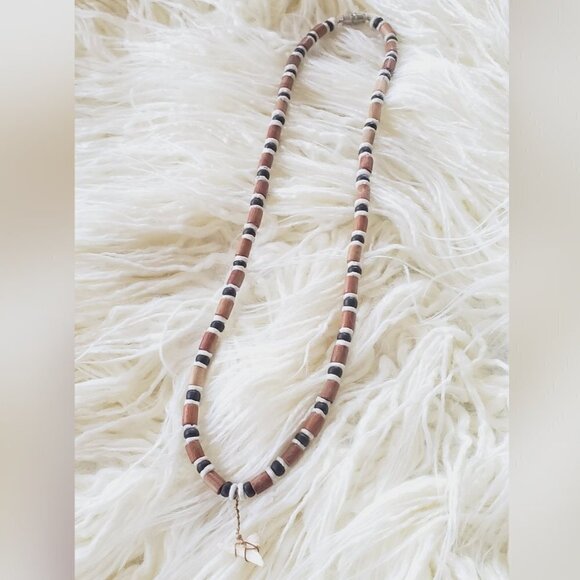 Men's Necklace. Brown Coco White 2 Black Heishe Puka Wooden Necklace. 🌴 - Picture 3 of 6